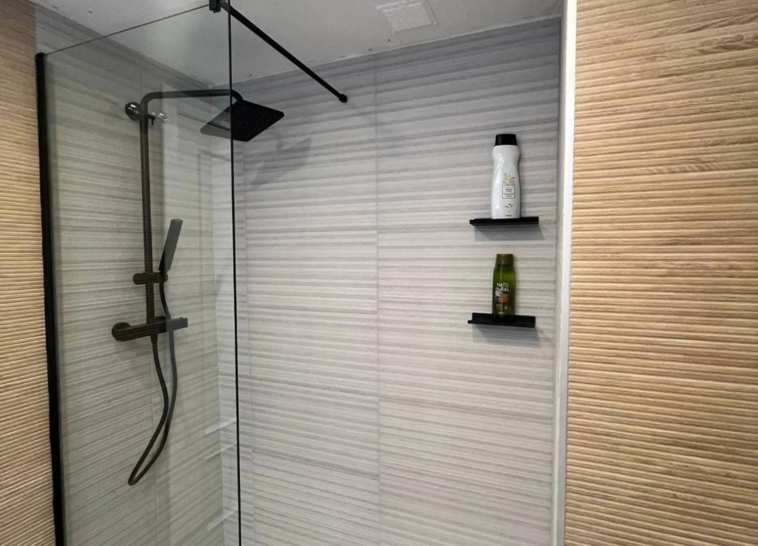 Apartment Home4U Elv 136 Granada